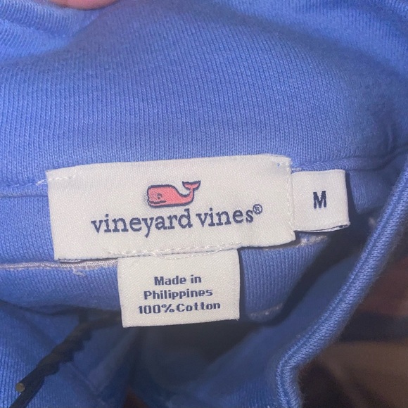 Vineyard Vines quarter-zip; size medium - Picture 3 of 3